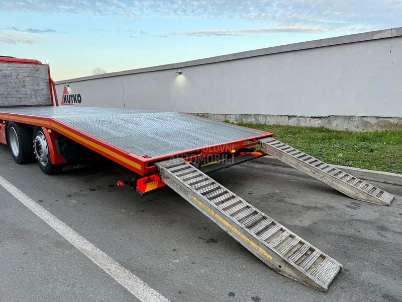 Scania P270 slep sluzba