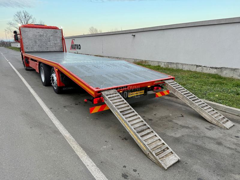 Scania P270 slep sluzba