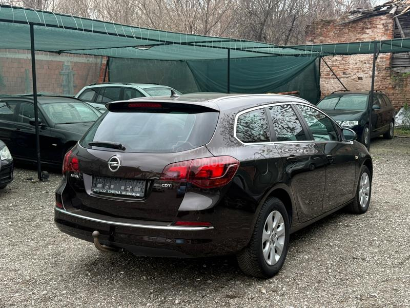 Opel Astra J 1.7 CDTI COSMO