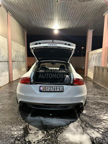 Audi TT s line