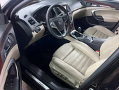 Opel Insignia 98.000 K.M/OPREMA