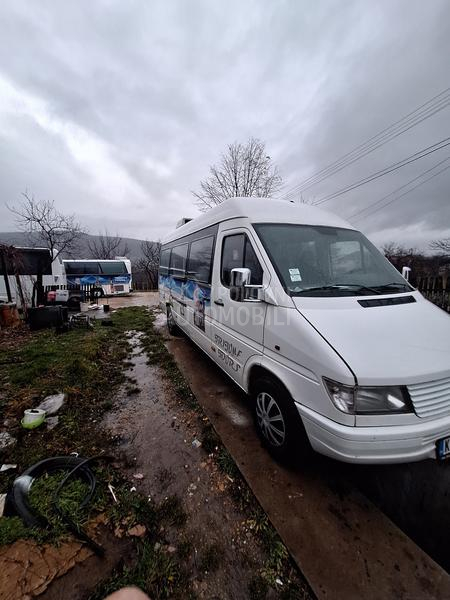 Mercedes Benz Sprinter