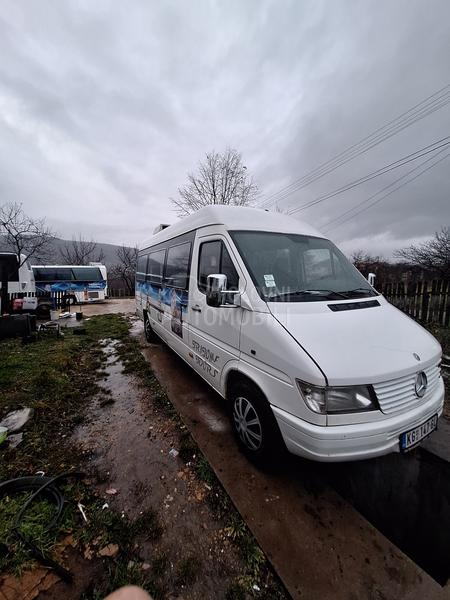 Mercedes Benz Sprinter