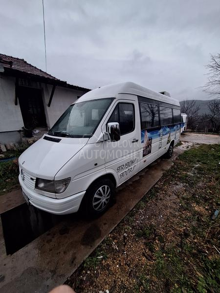 Mercedes Benz Sprinter