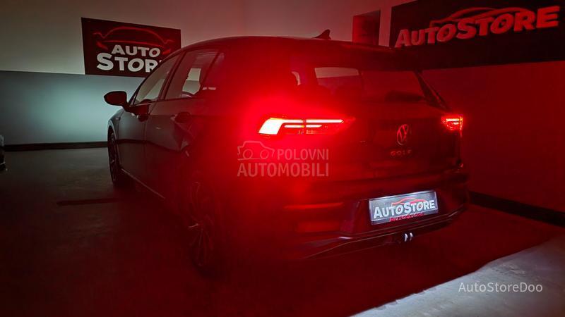 Volkswagen Golf 8 TSI Life