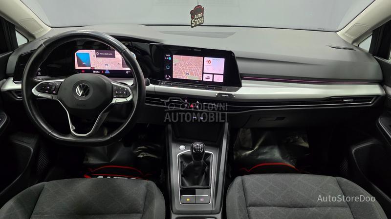 Volkswagen Golf 8 TSI Life