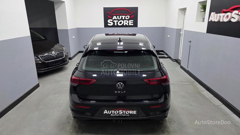 Volkswagen Golf 8 TSI Life