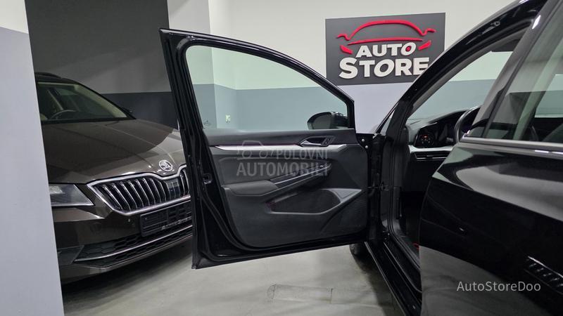 Volkswagen Golf 8 TSI Life