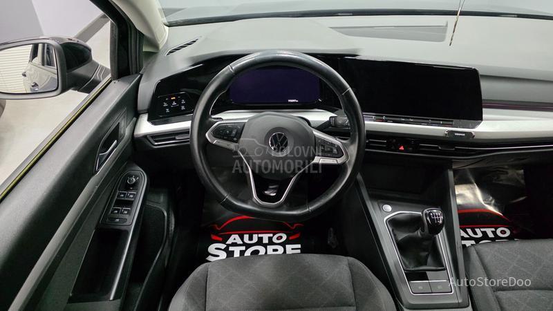 Volkswagen Golf 8 TSI Life