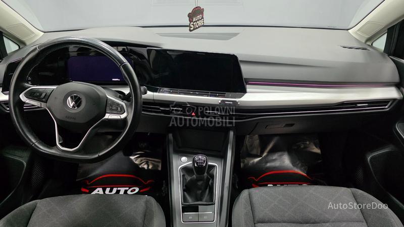 Volkswagen Golf 8 TSI Life