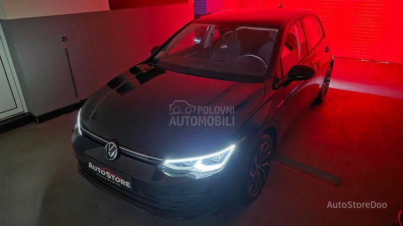 Volkswagen Golf 8 TSI Life