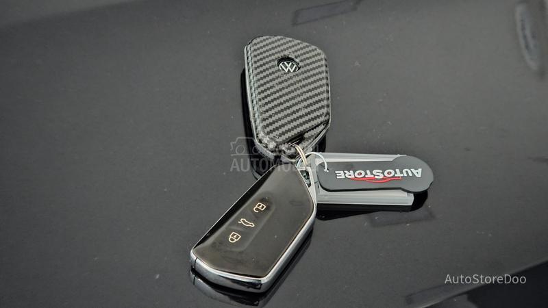 Volkswagen Golf 8 TSI Life