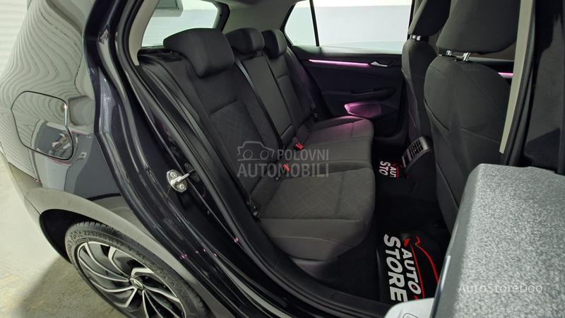 Volkswagen Golf 8 TSI Life