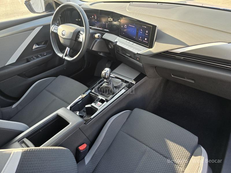 Opel Astra L EDITION TURBO 130