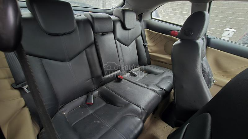 Alfa Romeo GT 1.9 mjet