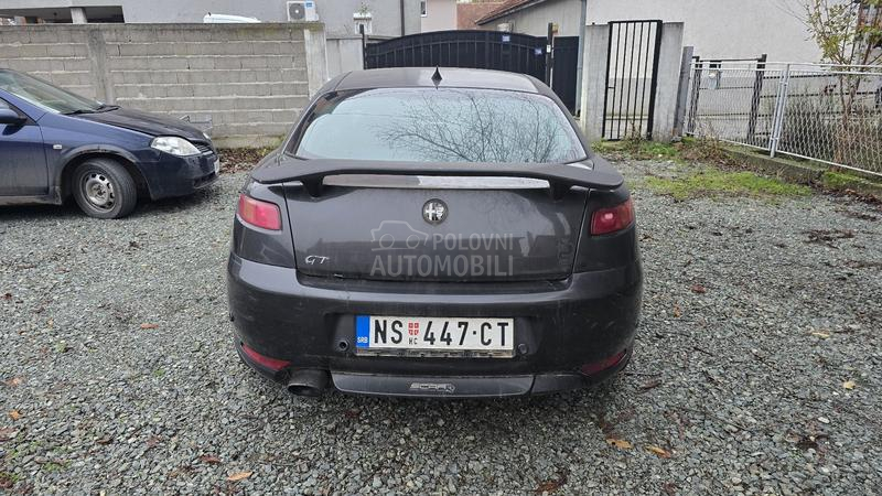 Alfa Romeo GT 1.9 mjet