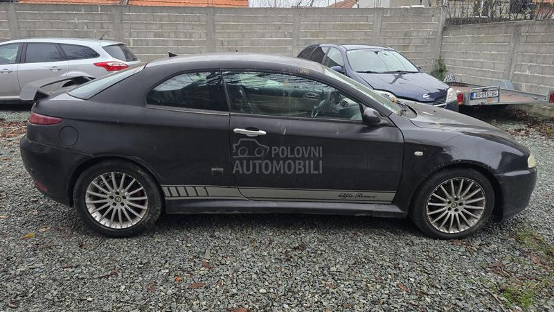 Alfa Romeo GT 1.9 mjet