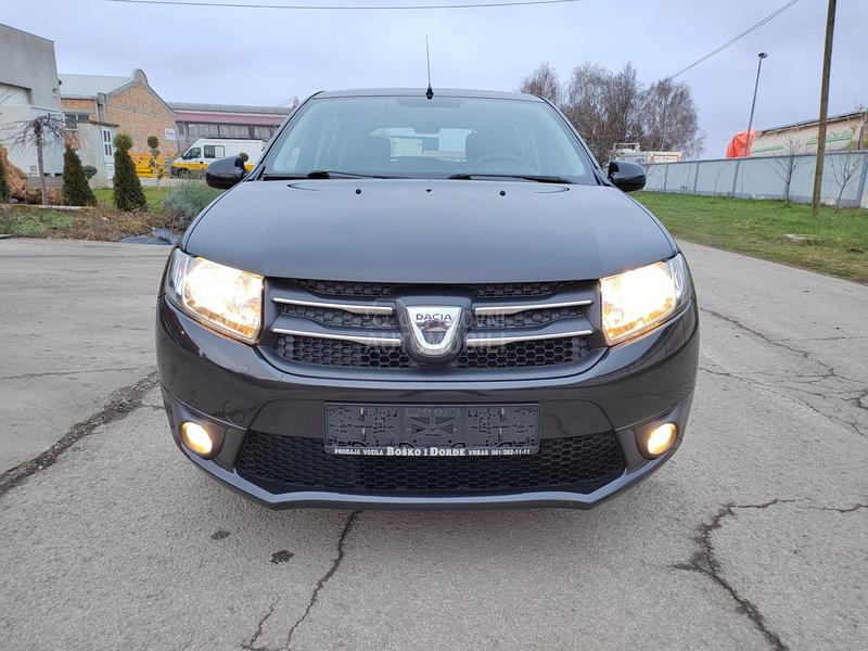 Dacia Sandero 1,2i 2013g