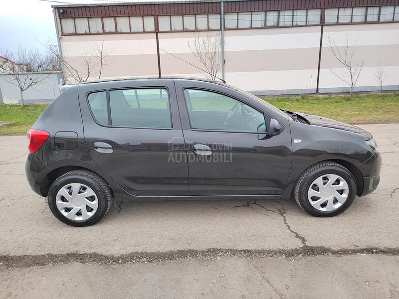Dacia Sandero 1,2i 2013g