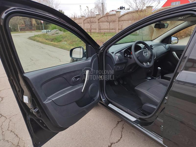 Dacia Sandero 1,2i 2013g