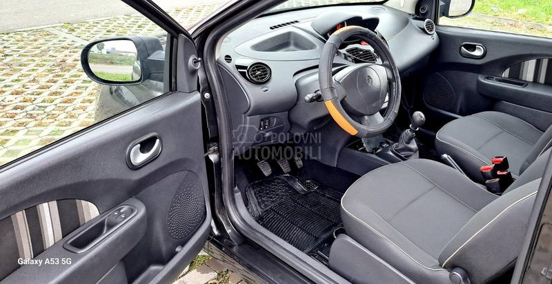 Renault Twingo 1.2