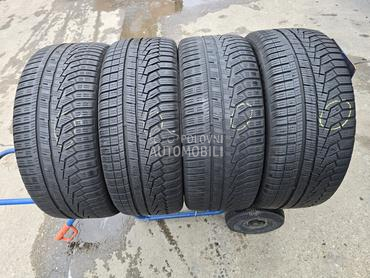 Hankook 225/40 R18 Zimska