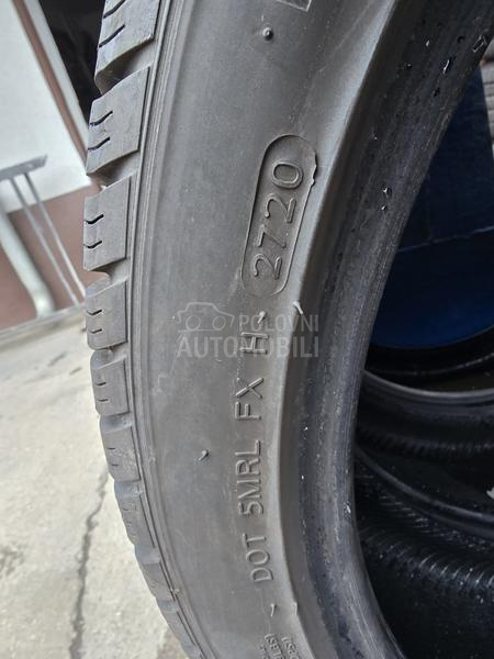 Hankook 225/40 R18 Zimska