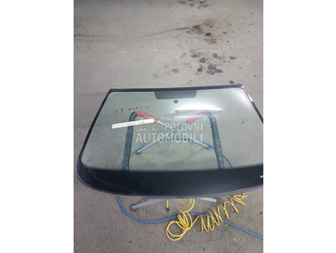 pREDNJI VETROBRAN- za Škoda Octavia