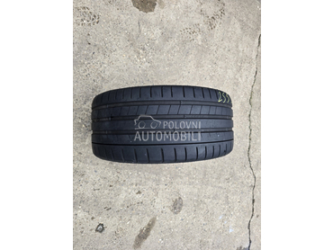 Kumho 255/30 R19 Letnja