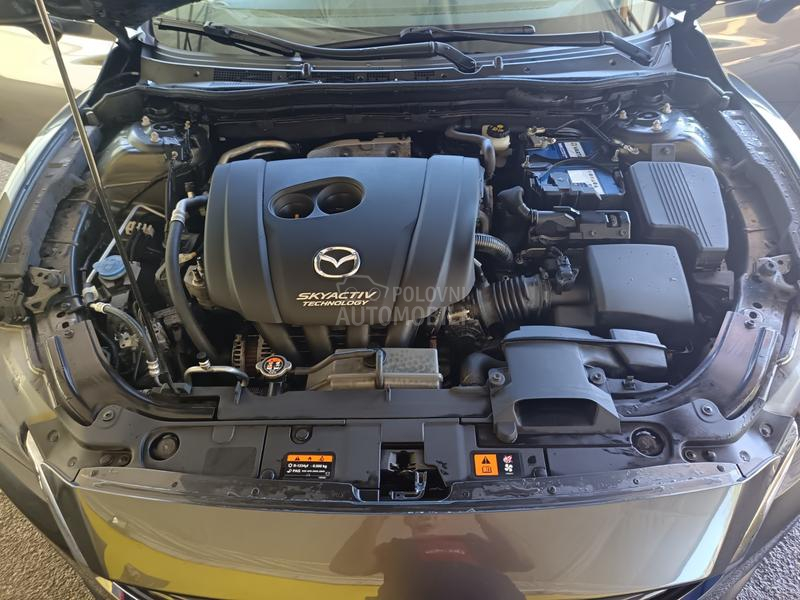 Mazda 6 2.0