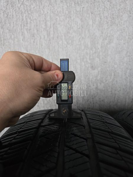 Barum 235/55 R19 Zimska