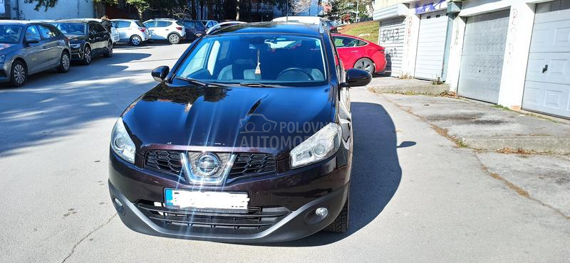 Nissan Qashqai + 2 