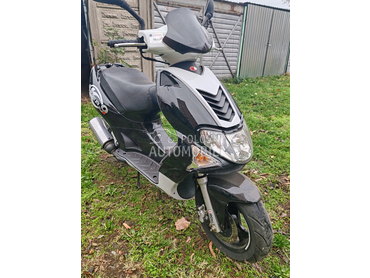 Kymco Super 9