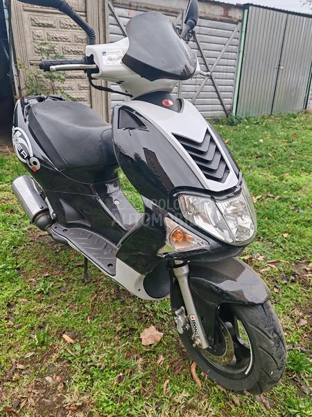 Kymco Super 9
