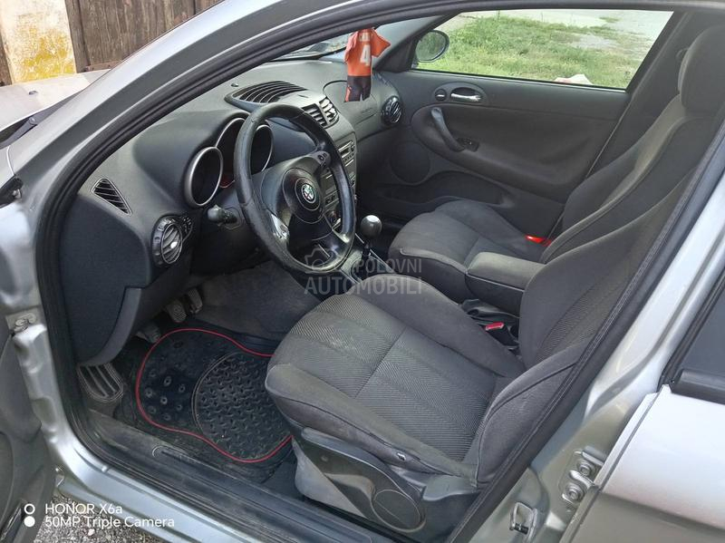 Alfa Romeo 147 1.9 JTD