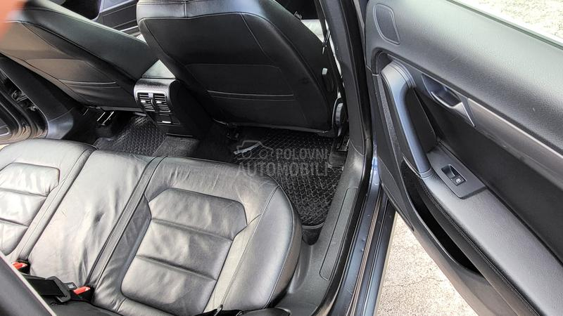 Volkswagen Passat B7 2.0 tdi