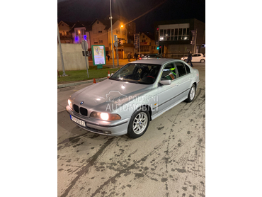 BMW 525 