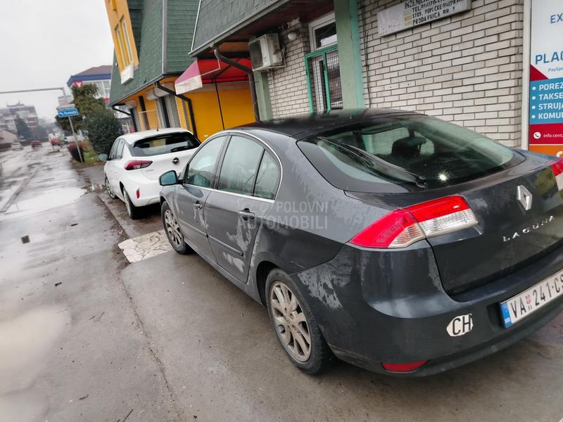Renault Laguna 