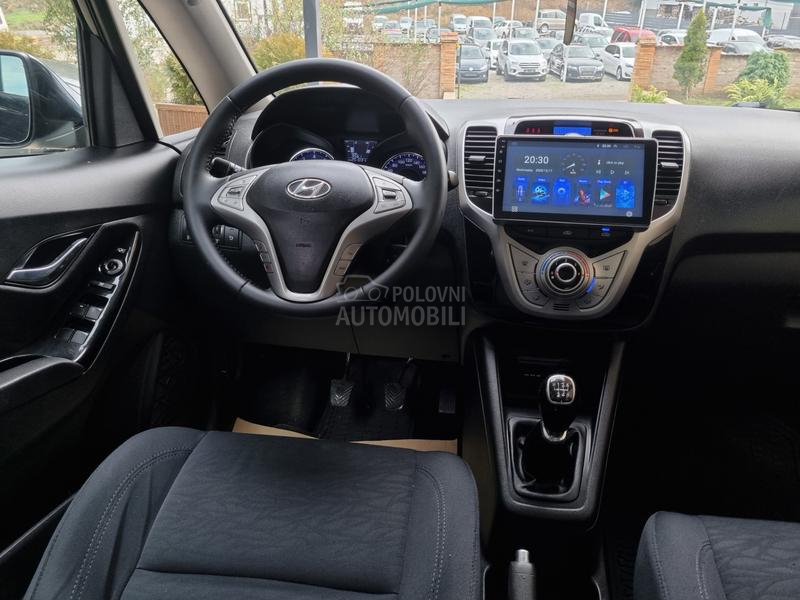 Hyundai ix20 1.6b blue-drive