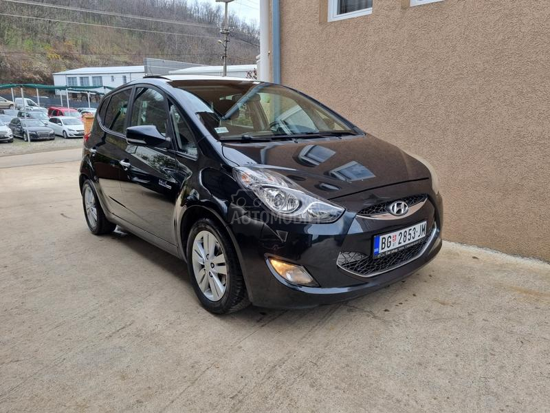 Hyundai ix20 1.6b blue-drive