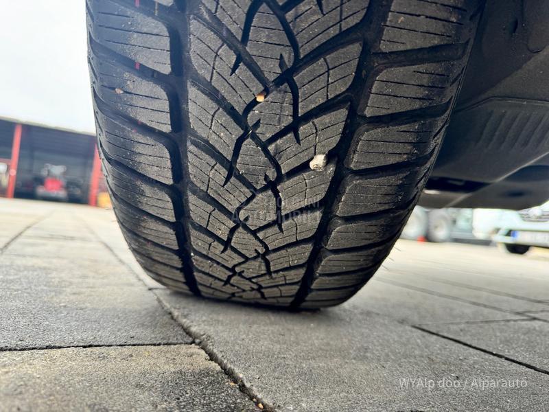 Opel Astra L 1.2T EDITION