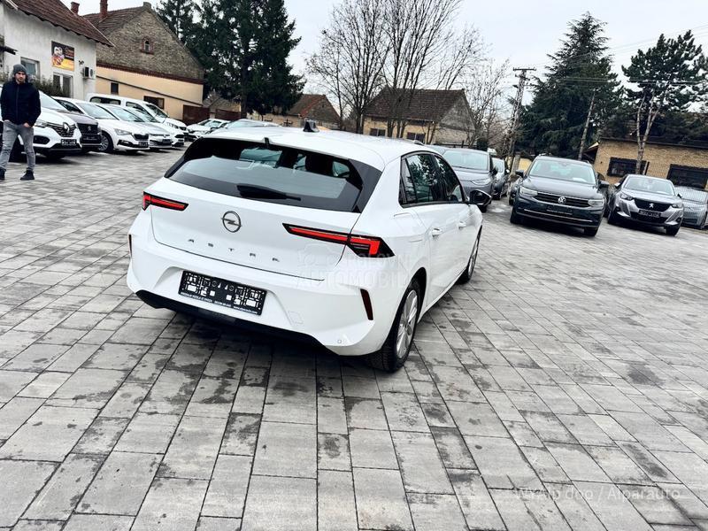 Opel Astra L 1.2T EDITION