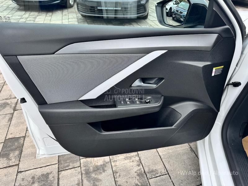 Opel Astra L 1.2T EDITION