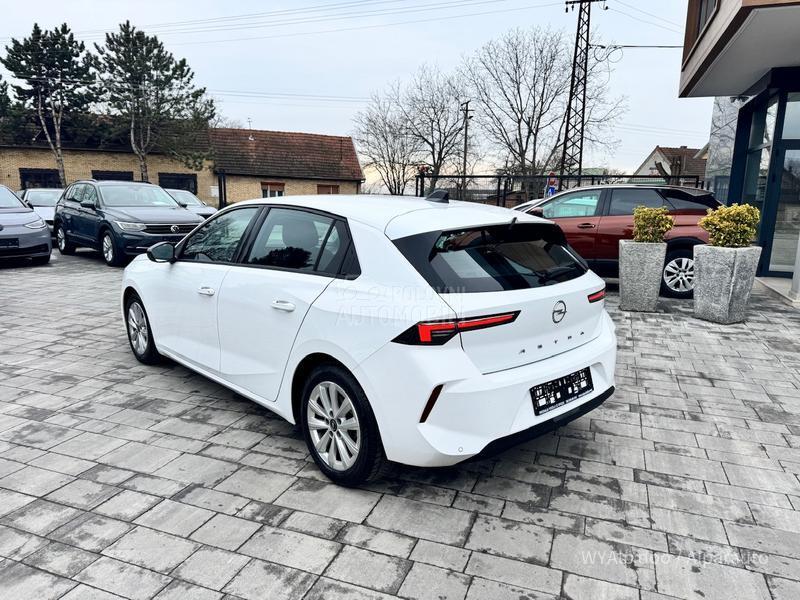 Opel Astra L 1.2T EDITION