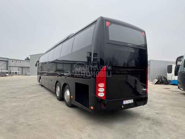 Volvo 9900