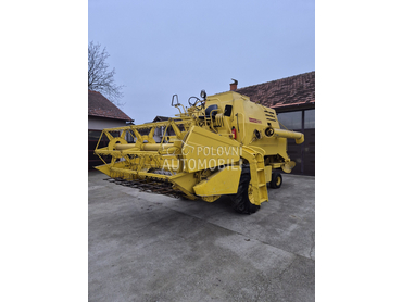 New Holland Clayson 1520