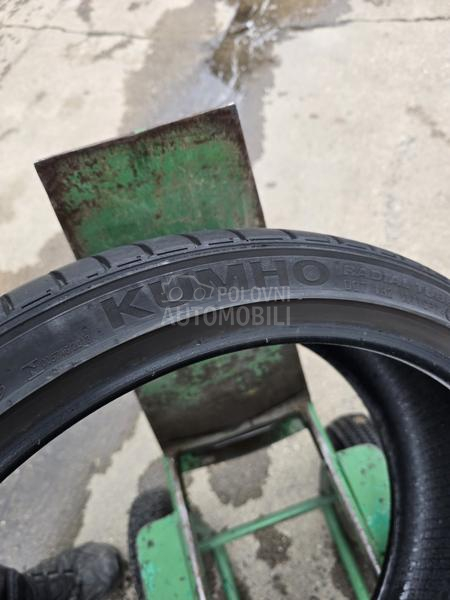 Kumho 225/35 R19 Letnja