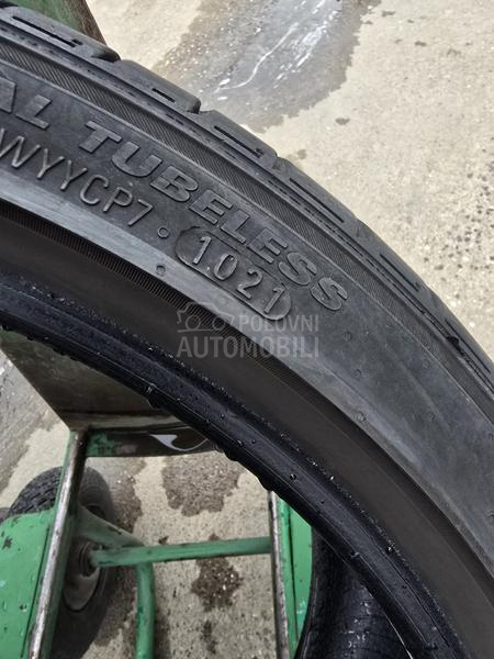 Kumho 225/35 R19 Letnja