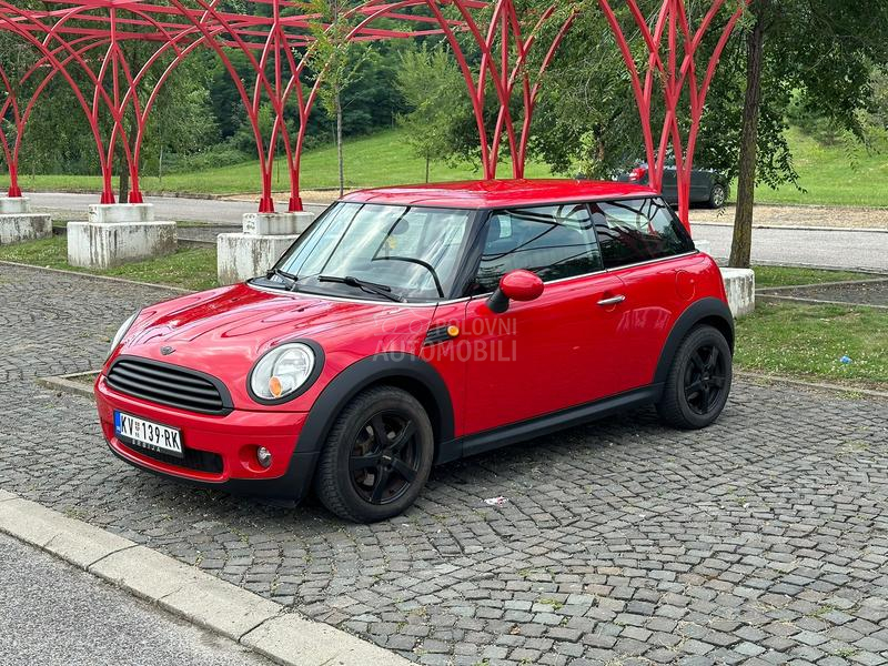 MINI One 