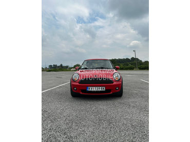 MINI One 